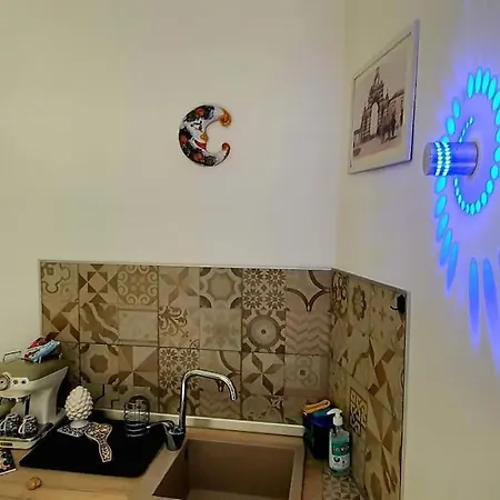 Apartment Madeinsicily 2 *